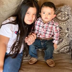 Meet your Posher, Itzel